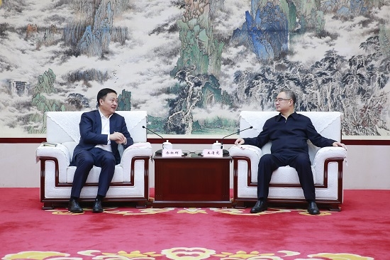 余红辉拜会安徽省委书记郑栅洁、省长王清宪并见证中林集团与安徽省政府签约