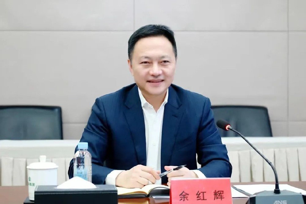 余红辉会见赣州市委常委、副市长窦良坦一行