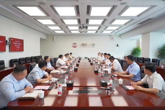 余红辉拜访中国诚通集团党委书记、董事长朱碧新